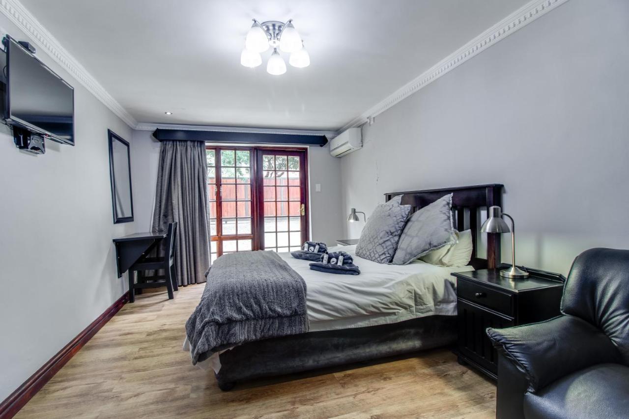 The Nightingale Guesthouse Bloemfontein Exterior photo